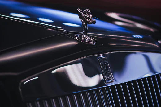 Rolls-Royce x Swissvax Car Care Collection: quando peças automóveis únicas encontram um cuidado magistral